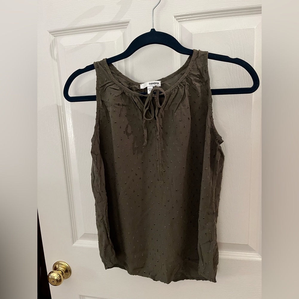 Like new: Sonoma army green tank, Size PS